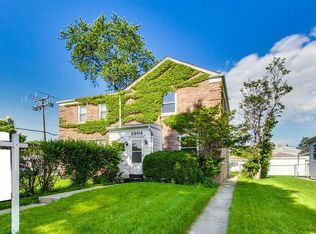 8304 Central Park Ave, Skokie, IL 60076