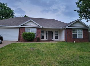 525 Emerald St, Lowell, AR 72745