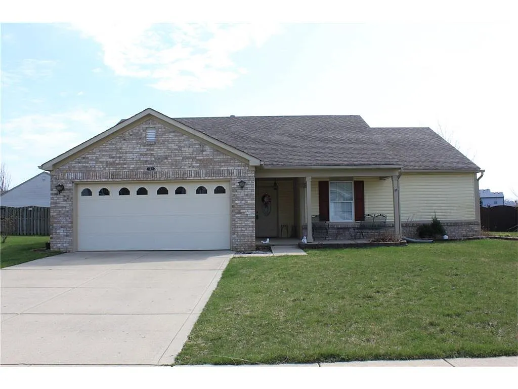 142 Fountain Dr photo 1