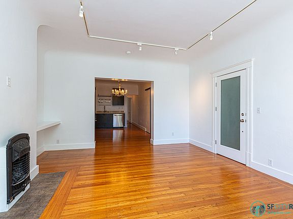 4th image of 150 Delmar St APT 1