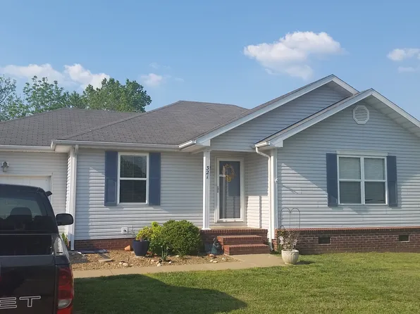 321 Eagle Cove Dr, Hopkinsville, KY 42240