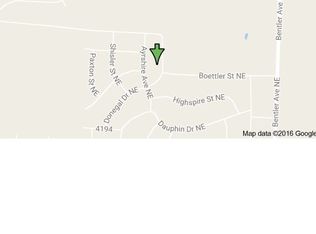 Boettler St NE, Canton, OH