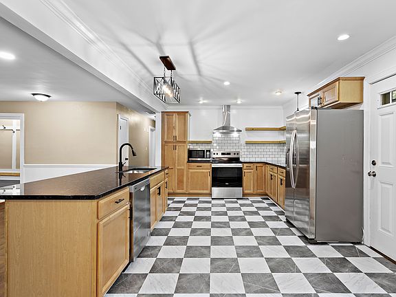27 Ivy Farms Rd-4_11152024
