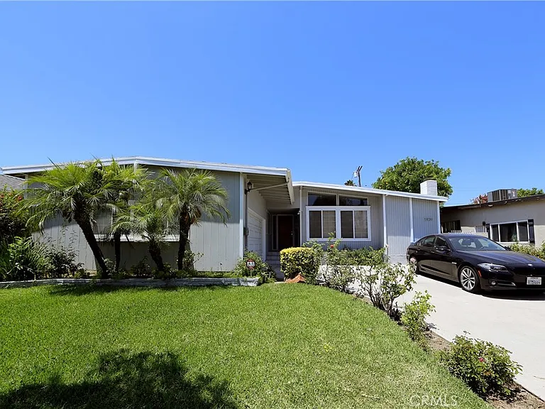 5939 Graves Ave — Photo 19