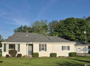 4509 Dixon Rd, Newport, MI 48166