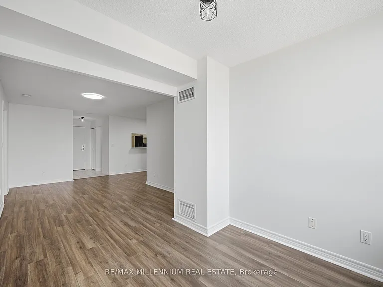 68 Corporate Dr #1532 — Photo 19