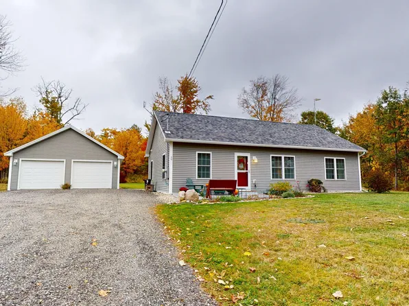 39 Overlook Drive, Litchfield, ME 04350