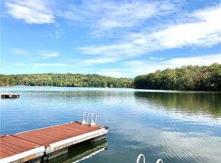 43 Lakeside Rd, Mahopac, NY 10541