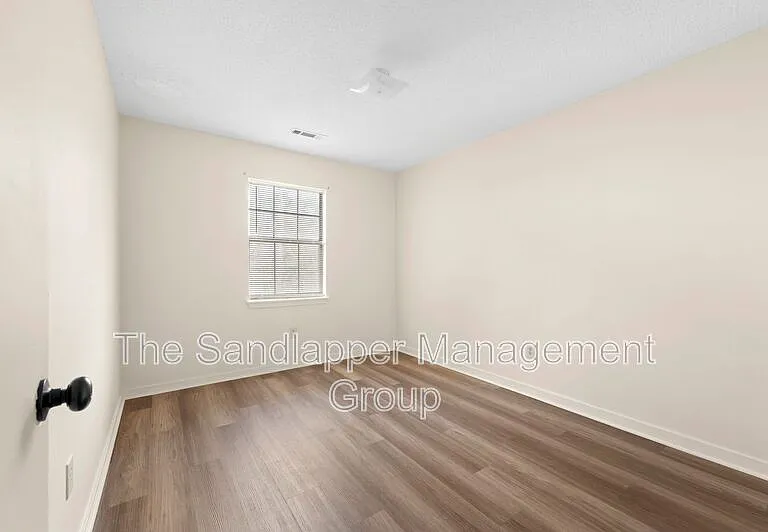 1202 Bexley St #C — Photo 8