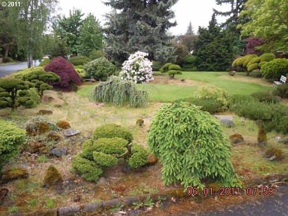 4th image of 233 NE 37th Ave