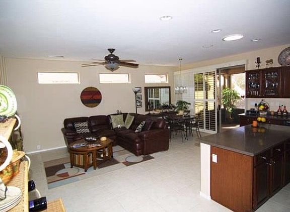 4th image of 17018 W Artesia Dr