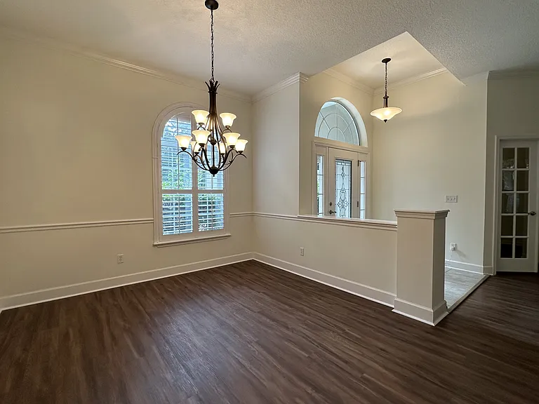 5204 Comfort Ct — Photo 4