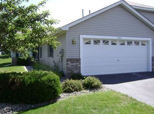 2831 Cornelia Trl, Woodbury, MN 55125