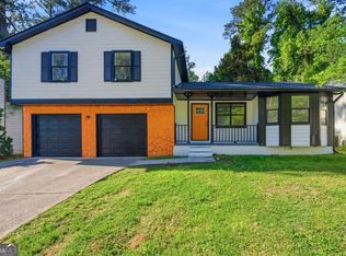 5456 Forest Pines Dr, Lithonia, GA