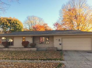3511 Sandhurst Dr, Lansing, MI