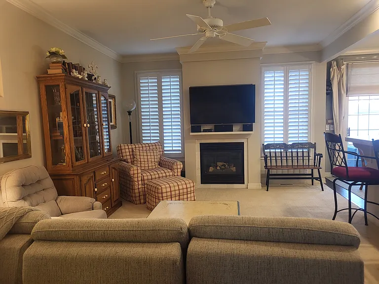 1805 S 171st Ct — Photo 6