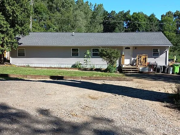 4093 Bowers Rd, Attica, MI 48412