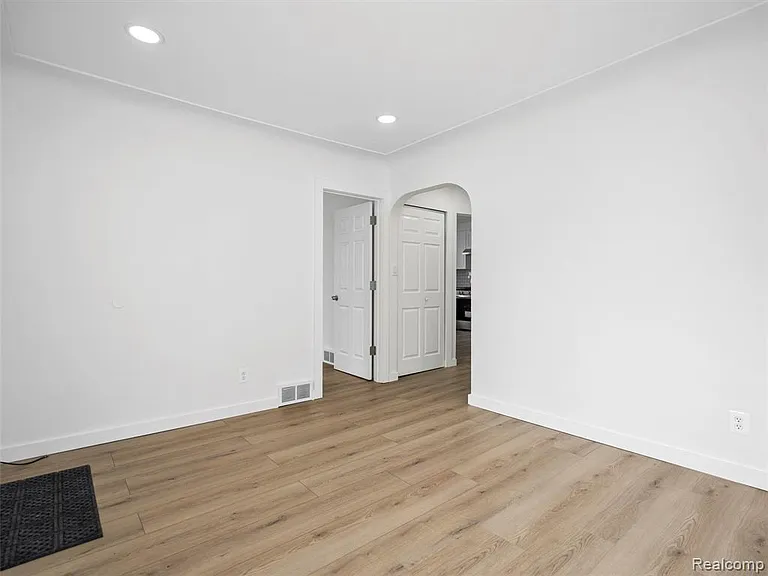 1751 Woodward Heights Blvd — Photo 9