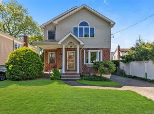 1602 Imperial Avenue, New Hyde Park, NY 11040