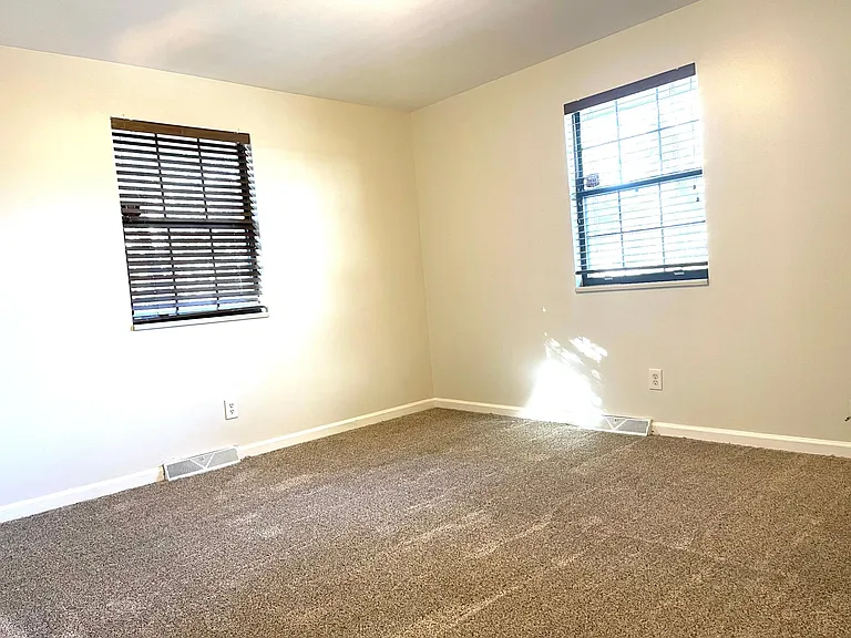 7065 E Princeton Ave — Photo 16