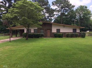 20 Foster Dr, Newnan, GA 30263