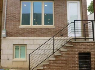 427 Salmon St, Philadelphia, PA