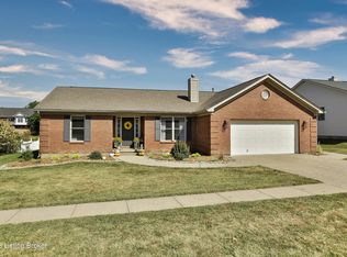 410 Buckman Station Ct, Simpsonville, KY 40067