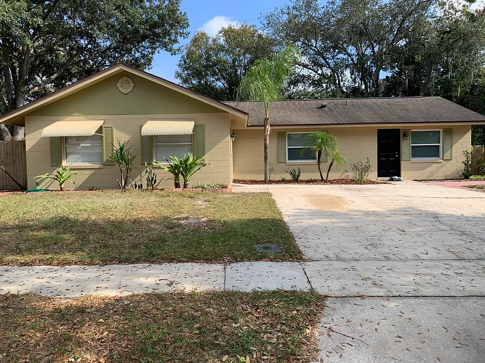 527 Camino Ct
