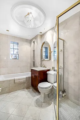 Sold by Compass | media 25