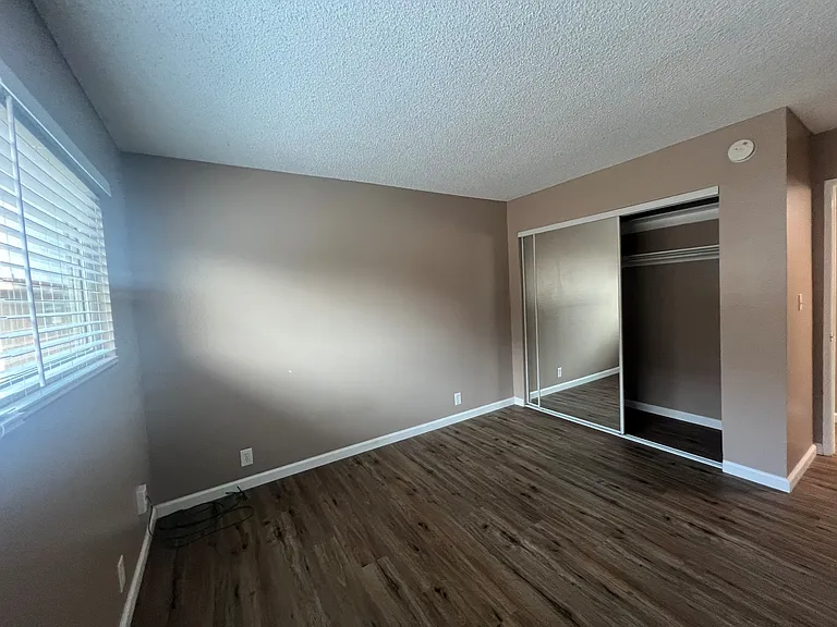 507 N Curtis Ave — Photo 16