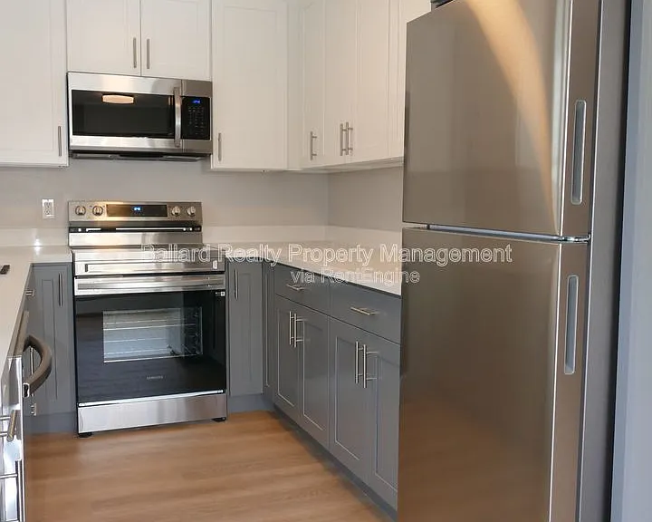 2233 NW 59th St #3 — Photo 9