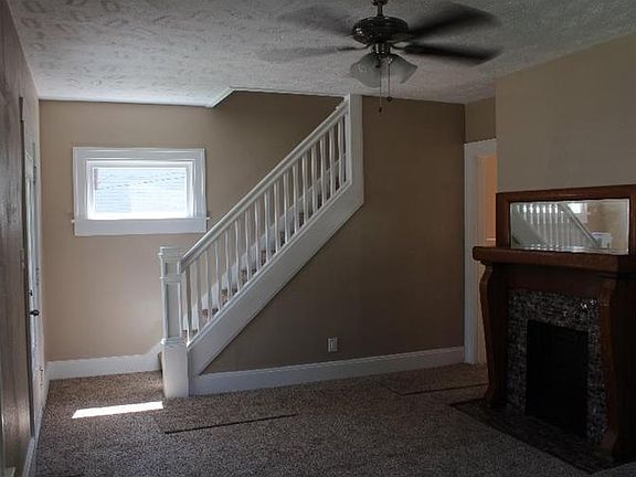 3rd image of 1612 Carrollton Ave
