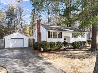 2 Meadow Rd, Medway, MA 02053