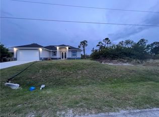 2612 16th St W, Lehigh Acres, FL 33971