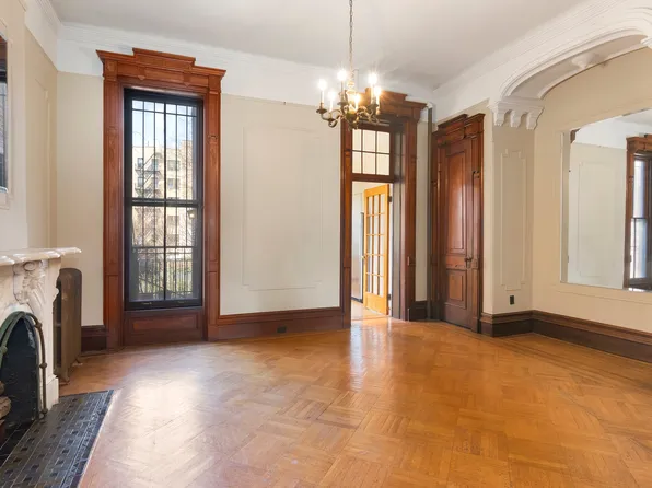 177 Lafayette Avenue 1 image 2 of 25