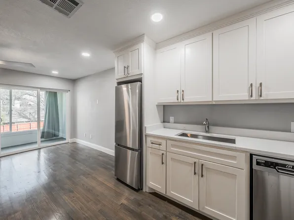5757 Martel Ave APT B08, Dallas, TX 75206