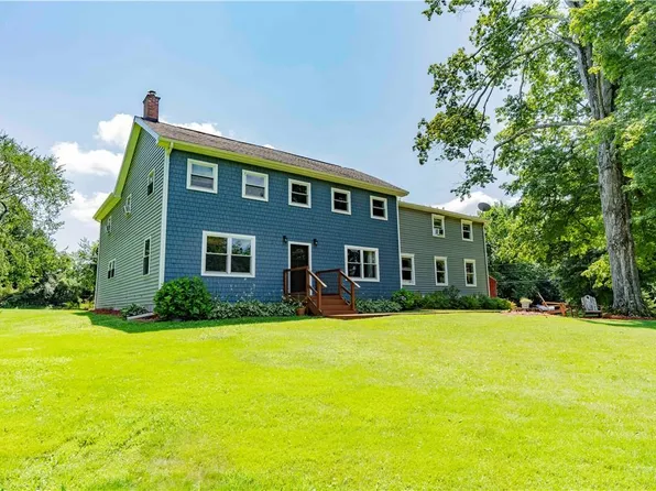 16 S Cross Road, La Grange Ville, NY 12540
