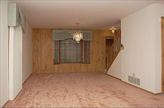 4th image of 1568 N Windsor Dr