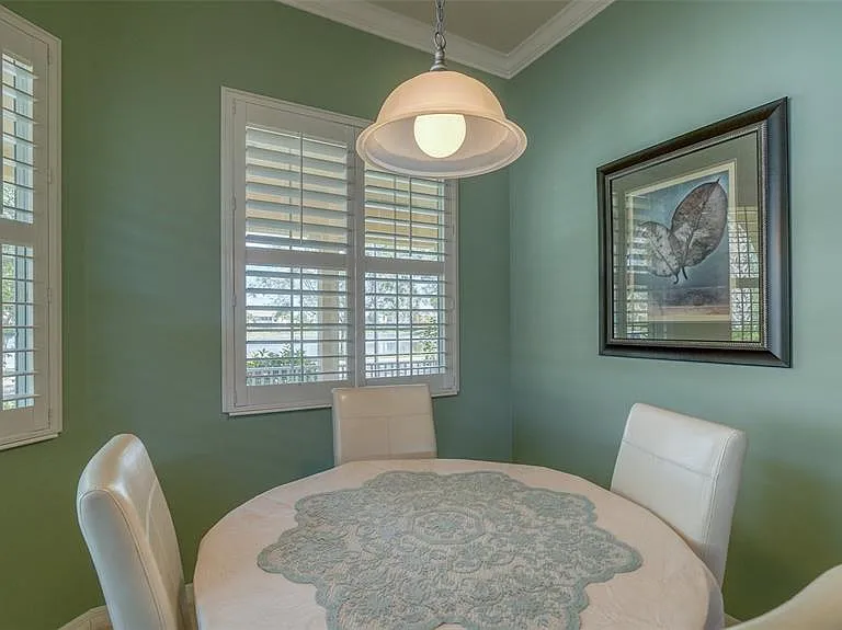 1498 Ernesto Dr — Photo 18