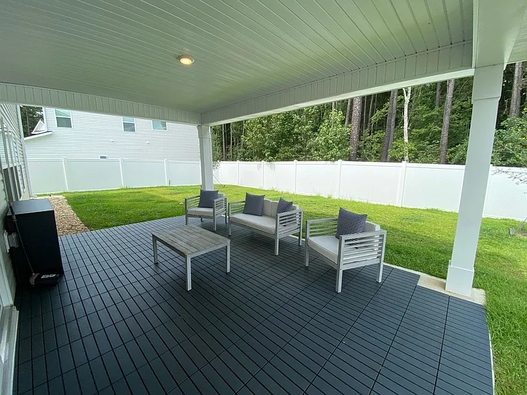 140 Pickett Fence Ln — Photo 39