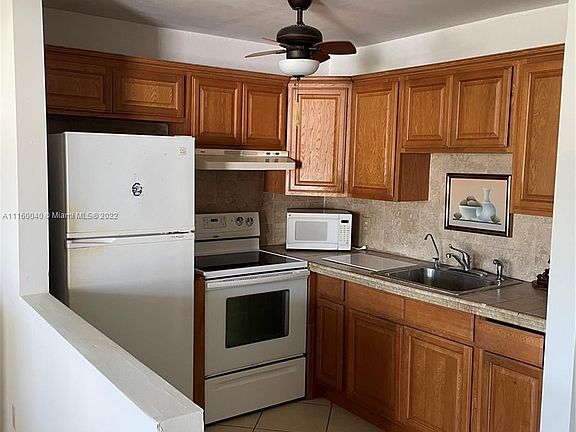 4th image of 174 Markham Dr #174-H