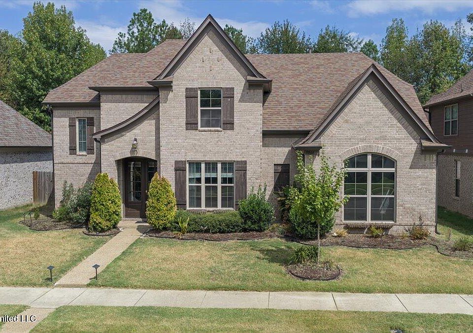 1st image of 5864 Stonecrest Dr