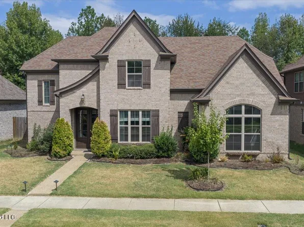 5864 Stonecrest Dr, Olive Branch, MS 38654