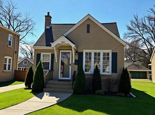 (Undisclosed Address), Chicago, IL 60646