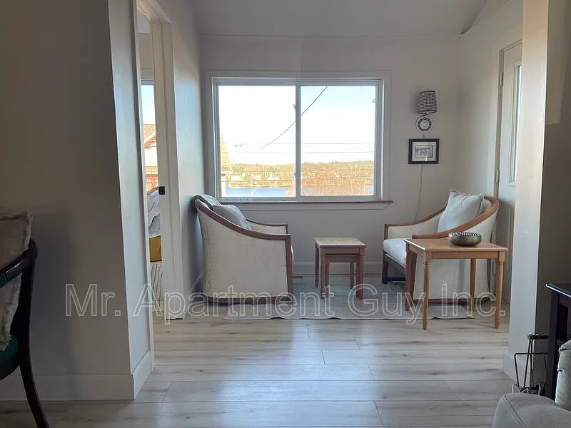 3 bed, 2.0 bath, $3,495 — Photo 4