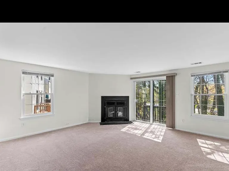 246 Red Jade Dr #13-5 — Photo 6