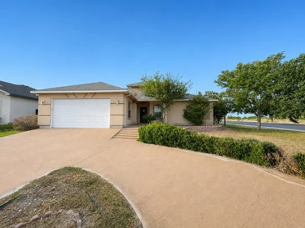 10 Yvonne Dr, Del Rio, TX 78840