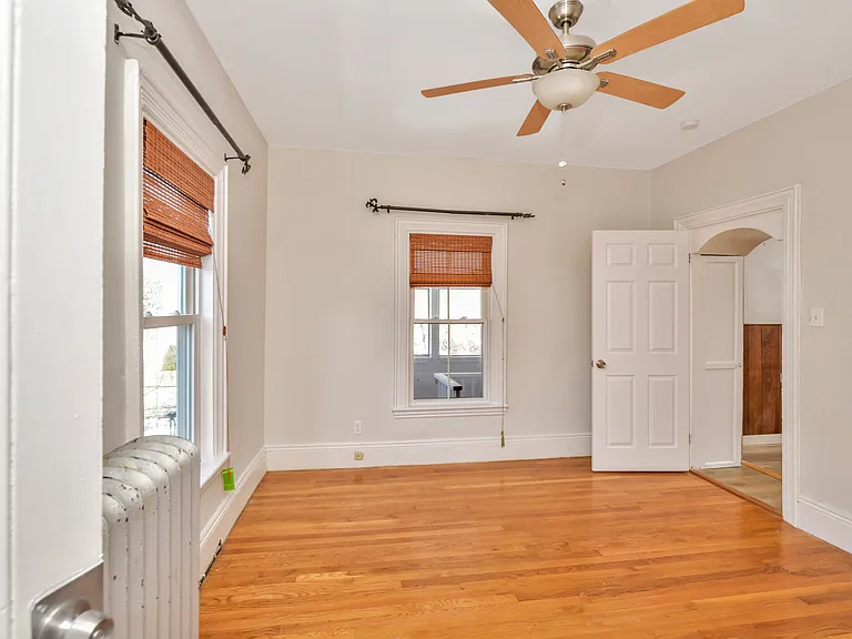 492 Metropolitan Ave #2 — Photo 6