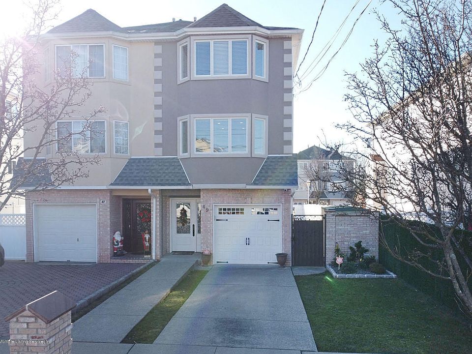 1st image of 49 Churchill Ave