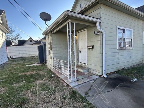 2nd image of 302 E 7th Duplex APT 1/2